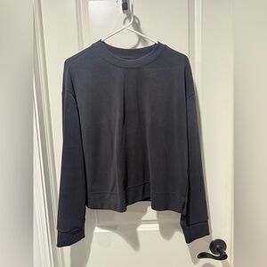 Athleta Seasoft Black Crewneck Sweatshirt